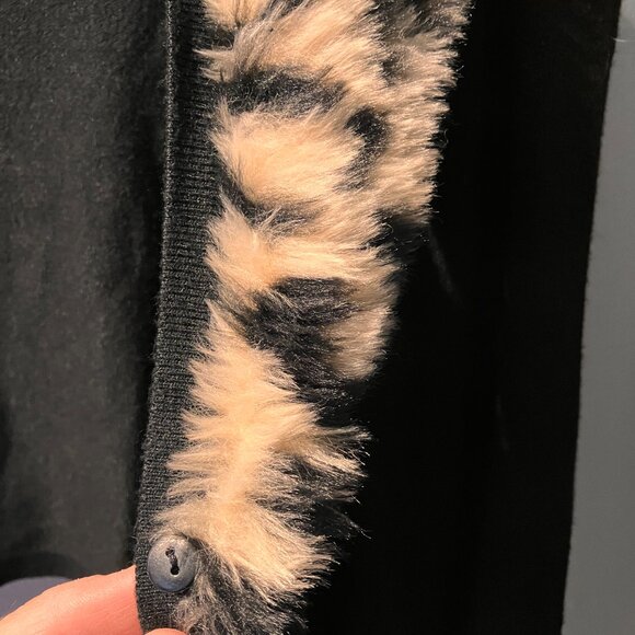 Like New *** Black Bolero Banned Apparel (UK) / Medium Large Goth Rockabilly - Picture 4 of 4